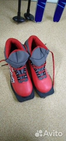 Лыжные ботинки Лыжные ботинки