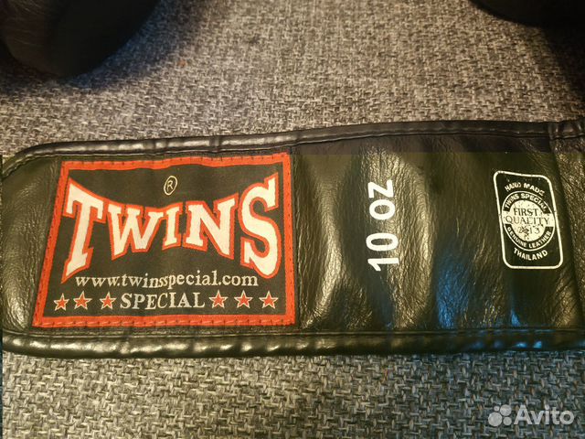 Боксерские перчатки Twins 10oz Боксерские перчатки Twins 10oz