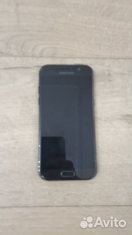 Телефон SAMSUNG Galaxy A5 Телефон SAMSUNG Galaxy A5