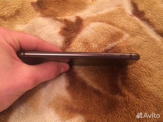 Телефон iPhone Телефон iPhone