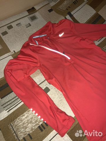 Футболка с длинным рукавом Nike Футболка с длинным рукавом Nike