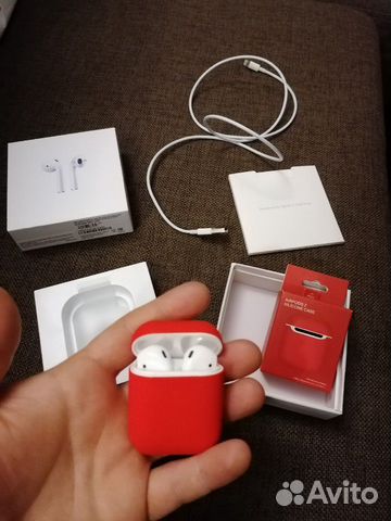 Беспроводные наушники AirPods 2 Беспроводные наушники AirPods 2