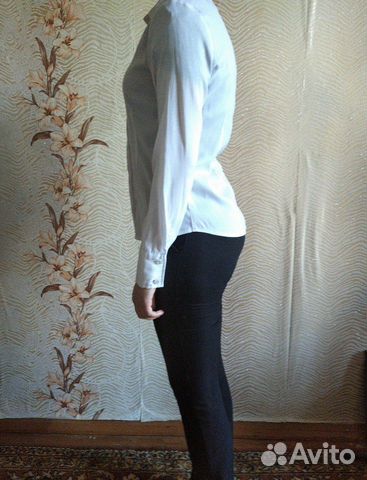 Блузка белая