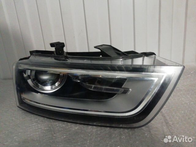 Фара Ксенон передняя правая Audi Q3 Дорестайлинг