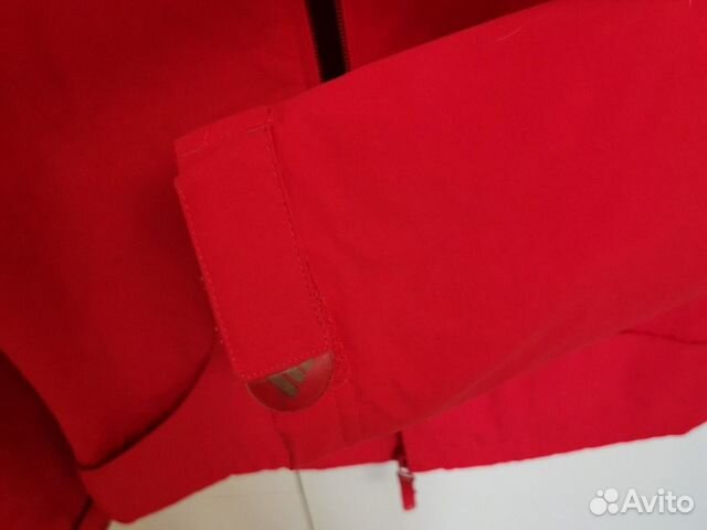 Куртка женская adidas Куртка женская adidas