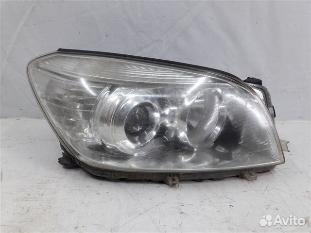 Фара правая Toyota Rav4 XA30 2005-2008 Фара правая Toyota Rav4 XA30 2005-2008