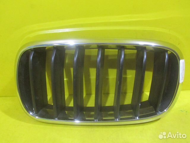 Решетка радиатора левая BMW X5 F15 (13-18) 5113729