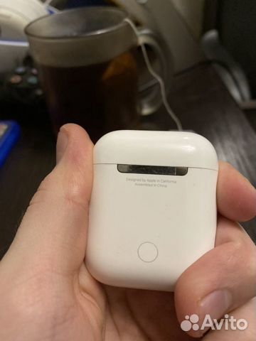 Apple AirPods 2 (кейс без беспроводной зарядки)