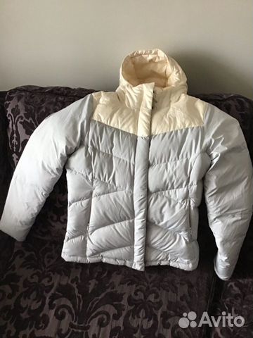 Женский пуховик The North Face Женский пуховик The North Face