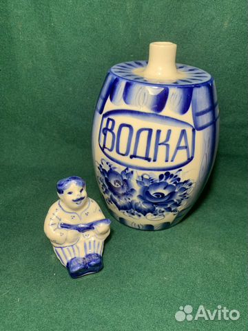 Штоф Бочка водки Гжель Штоф Бочка водки Гжель