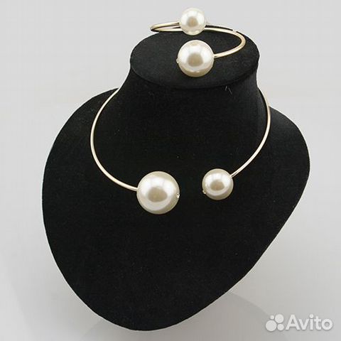 Набор Dior (колье, браслет, серьги, кольцо) Набор Dior (колье, браслет, серьги, кольцо)