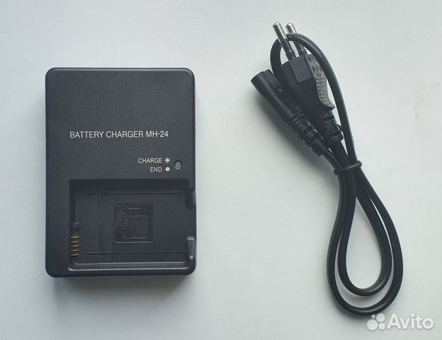 Зарядное устройство Nikon MH-24 (Новое)