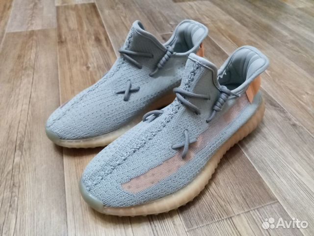 Кроссовки Adidas Yeezy Boost 350 V2 True Form Кроссовки Adidas Yeezy Boost 350 V2 True Form