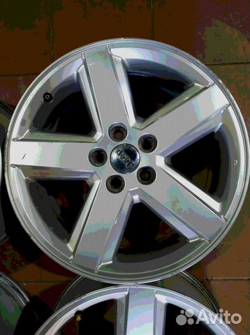 Диски бу оригинал R18 LU на Jeep