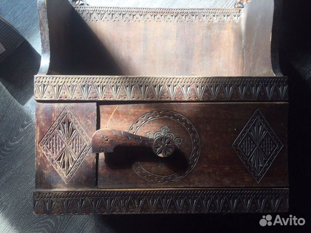 Полка-аптечка Абрамцево,русский стиль Полка-аптечка Абрамцево,русский стиль