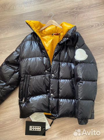 Новый пуховик moncler dervaux Новый пуховик moncler dervaux