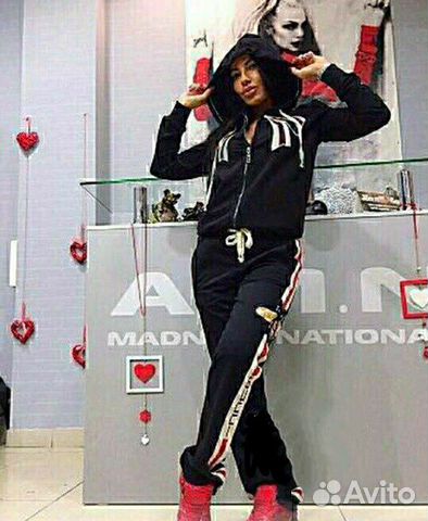 Новый костюм Gucci Новый костюм Gucci
