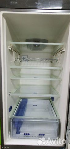 Холодильник Whirlpool