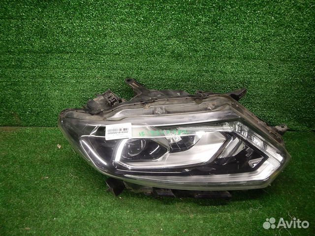 Фара правая Nissan X-Trail 3 t32 (13-17) LED 26010