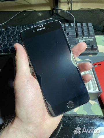 iPhone 8 Plus 64гб