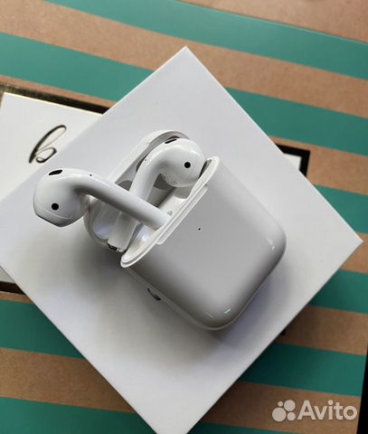 Airpods 2 поколения новые Airpods 2 поколения новые