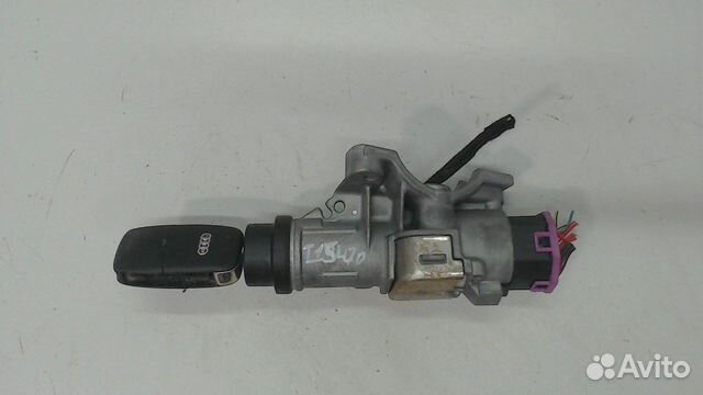 Замок зажигания Audi A4 (B6), 2004 Замок зажигания Audi A4 (B6), 2004