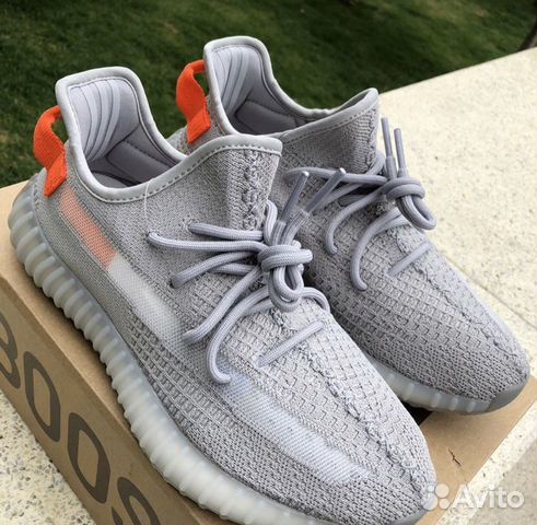 Adidas Yeezy Boost 350 V2 Tail Light Adidas Yeezy Boost 350 V2 Tail Light