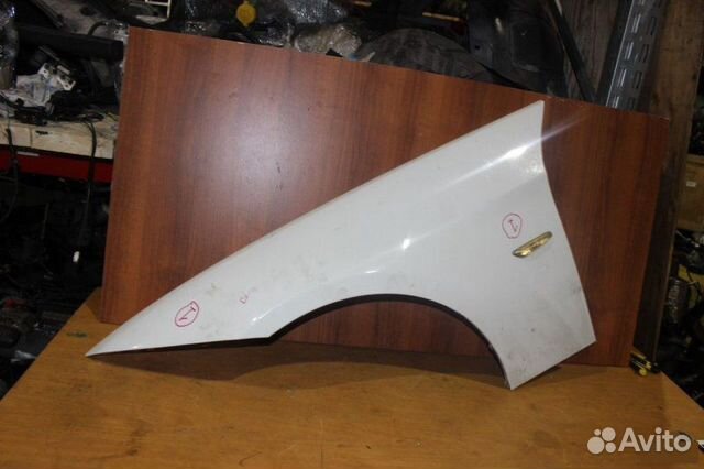 Крыло переднее левое Bmw 3-Series E90