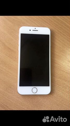 Телефон iPhone 8 Телефон iPhone 8