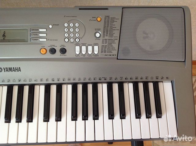 Синтезатор yamaha PSR-R300 Синтезатор yamaha PSR-R300