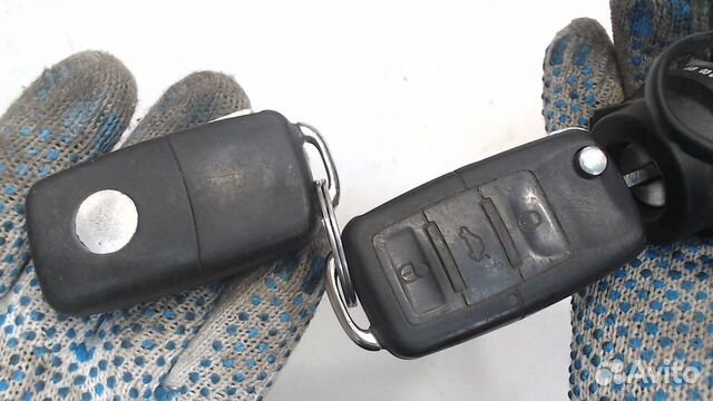 Замок зажигания Volkswagen Touran, 2004