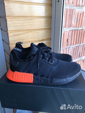 Оригинальные кроссовки Adidas Originals NMD R1 Оригинальные кроссовки Adidas Originals NMD R1