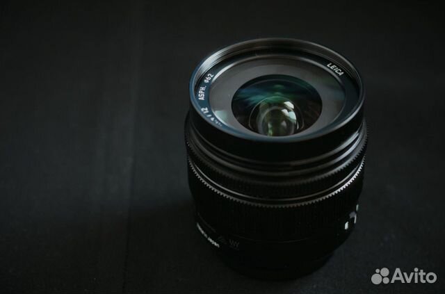 Panasonic 12mm f/1.4 (H-X012, MFT, M43)