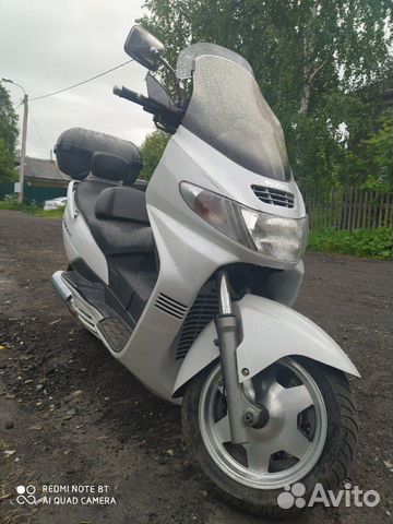 Suzuki skywave 400