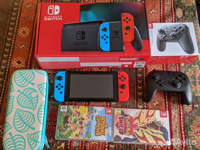 Nintendo Switch, Pro Controller, чехол и игры Nintendo Switch, Pro Controller, чехол и игры
