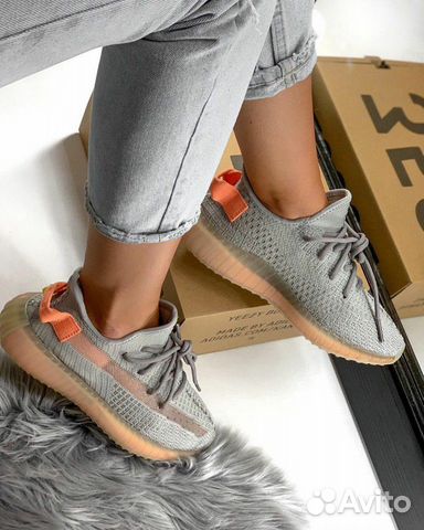 Кроссовки Adidas Yeezy Boost 350 True form Кроссовки Adidas Yeezy Boost 350 True form