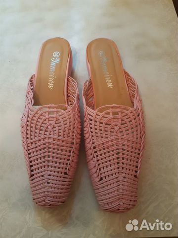 Шлепанцы Шлепанцы