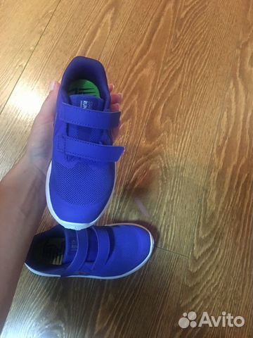 Новые детские кроссовки Nike