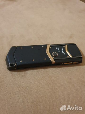Телефон Vertu