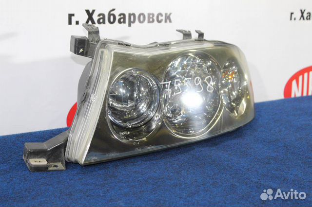 Фара nissan cedric Фара nissan cedric