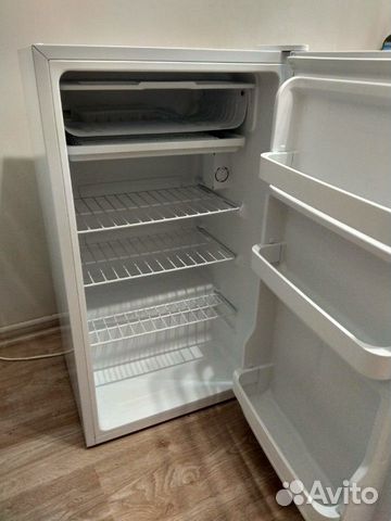 Холодильник dexp RF-SD090MA/W