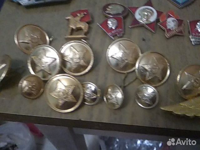 Значки, пуговицы, из значк