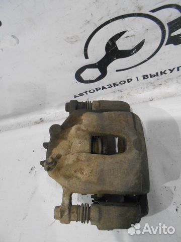 Передний правый суппорт Kia Rio 3 Hyundai Solaris