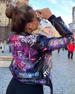 Роспись / кастомизация одежды и обуви