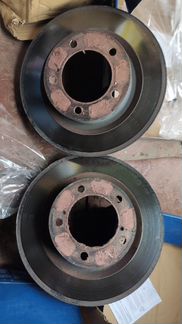 Тормозные диски и колодки Land Cruiser 200