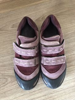 Кроссовки ecco