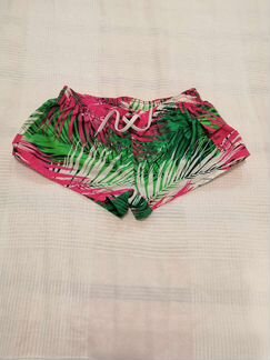 Шорты женские