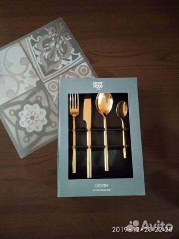 Набор столовых ножей