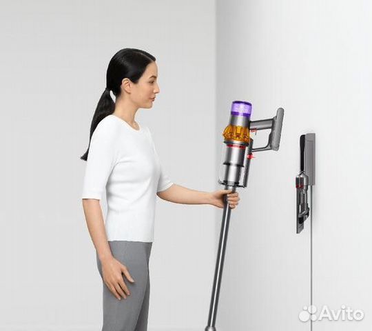 Пылесос Dyson v15