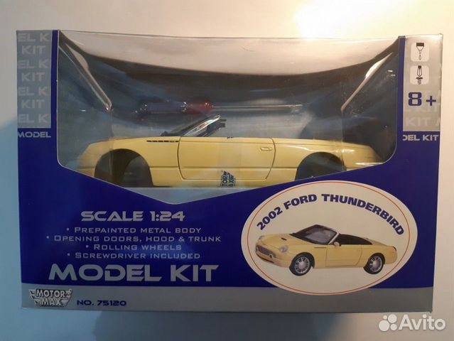 Сборная модель Ford Thunderbird 1:24